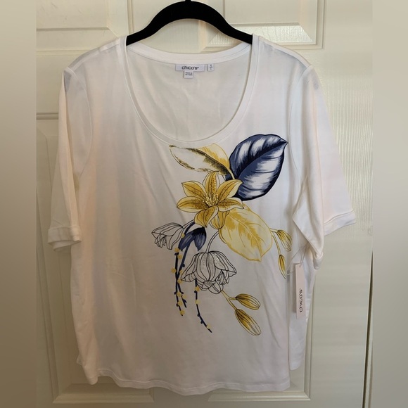 NWT Chicos Beaded Floral tee. Sz 2 (12-14). stretchy - Picture 3 of 6